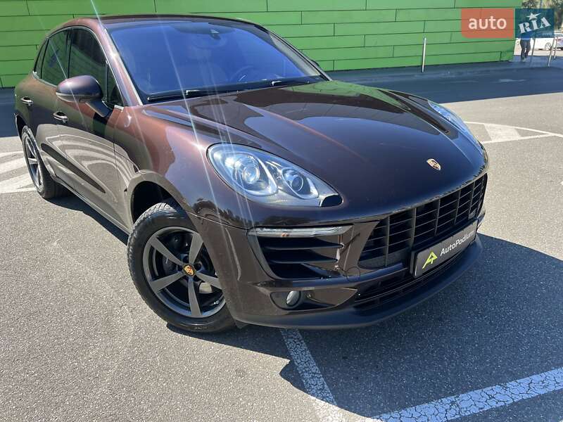 Внедорожник / Кроссовер Porsche Macan 2017 в Киеве