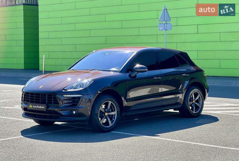 Внедорожник / Кроссовер Porsche Macan 2017 в Киеве
