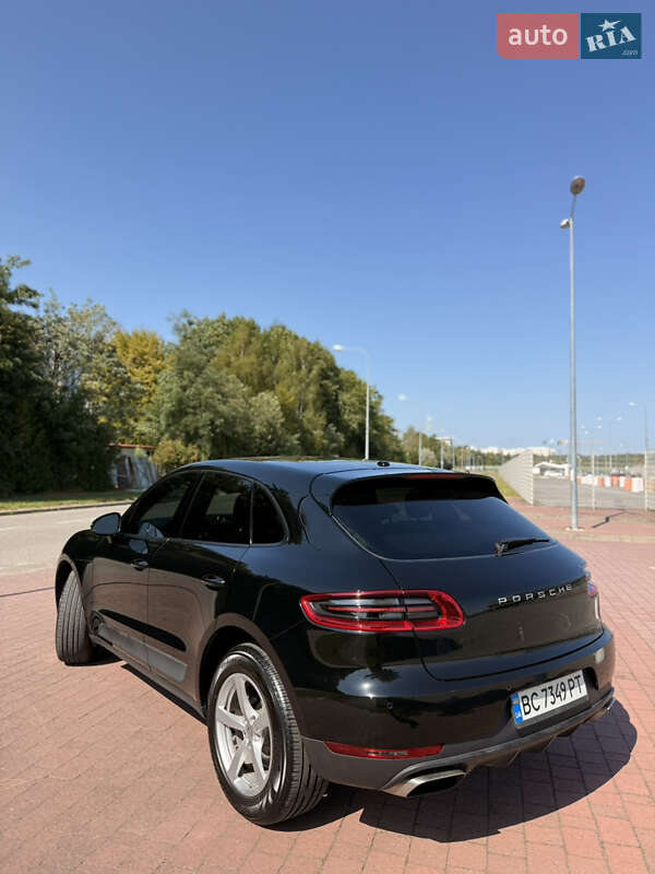 Внедорожник / Кроссовер Porsche Macan 2016 в Львове