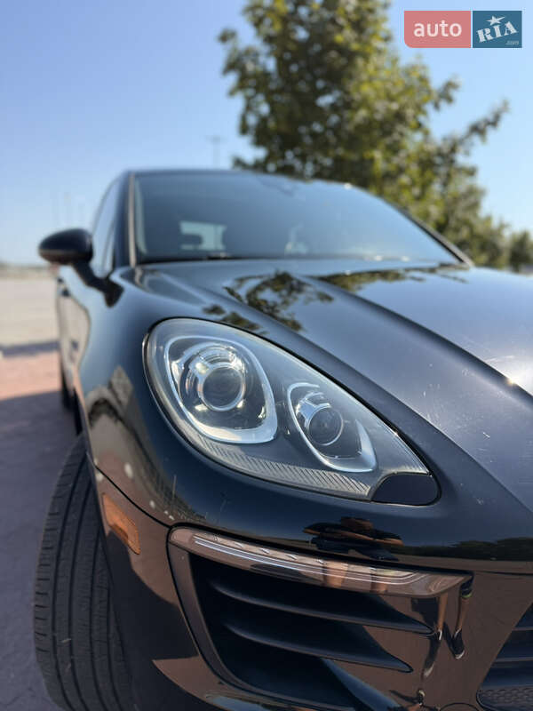 Внедорожник / Кроссовер Porsche Macan 2016 в Львове