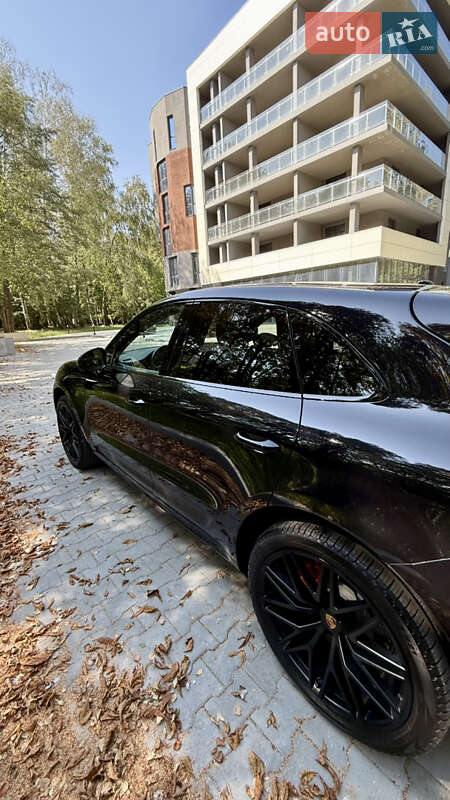 Позашляховик / Кросовер Porsche Macan 2023 в Тернополі фото 12 Позашляховик / Кросовер Porsche Macan 2023 в Тернополі