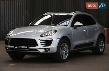 Внедорожник / Кроссовер Porsche Macan 2015 в 