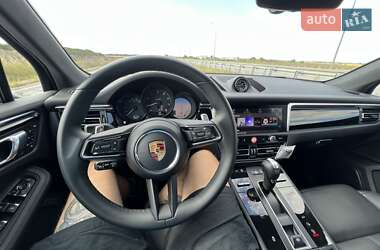 Внедорожник / Кроссовер Porsche Macan 2024 в 