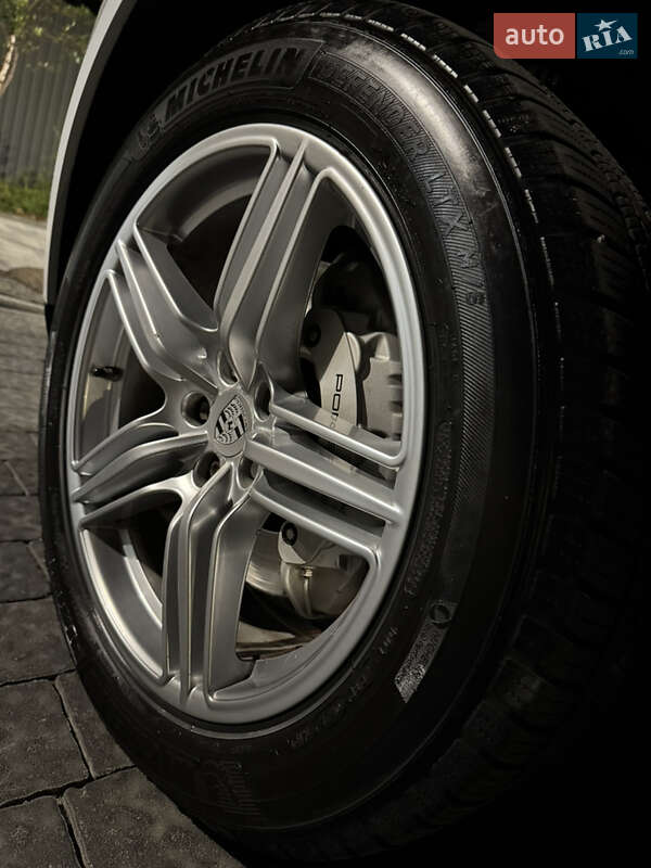 Внедорожник / Кроссовер Porsche Macan 2014 в Виннице