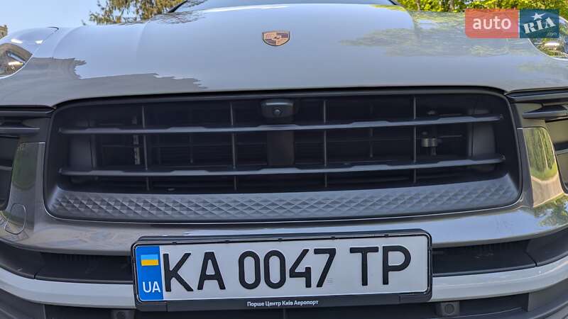Внедорожник / Кроссовер Porsche Macan 2022 в Киеве