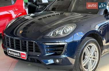 Внедорожник / Кроссовер Porsche Macan 2018 в 