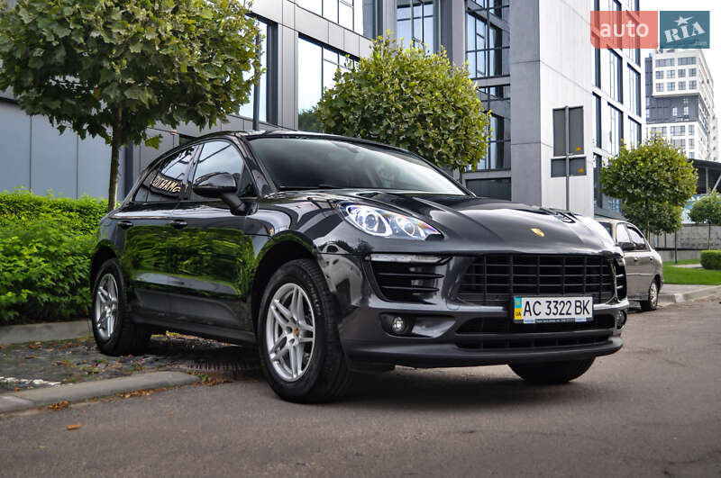 Внедорожник / Кроссовер Porsche Macan 2017 в Владимире фото 3 Внедорожник / Кроссовер Porsche Macan 2017 в Владимире