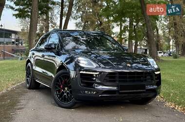 Porsche Macan 2016