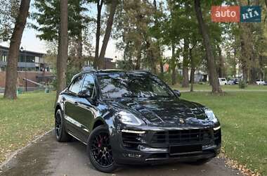 Внедорожник / Кроссовер Porsche Macan 2016 в 