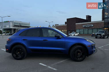Внедорожник / Кроссовер Porsche Macan 2018 в 