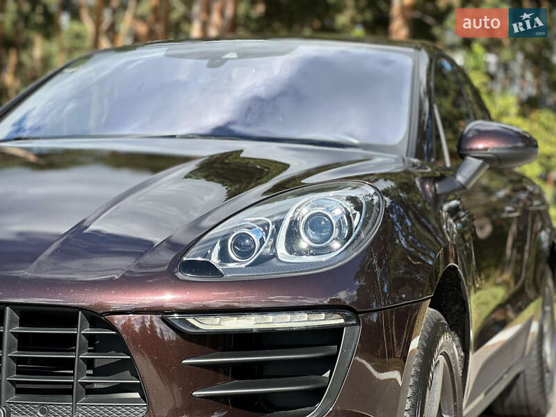 Внедорожник / Кроссовер Porsche Macan 2017 в Киеве