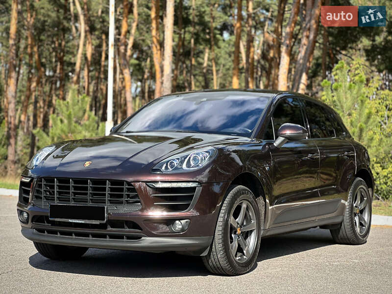Внедорожник / Кроссовер Porsche Macan 2017 в Киеве