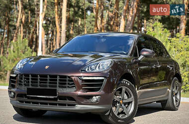 Внедорожник / Кроссовер Porsche Macan 2017 в 