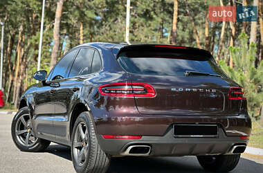 Внедорожник / Кроссовер Porsche Macan 2017 в 