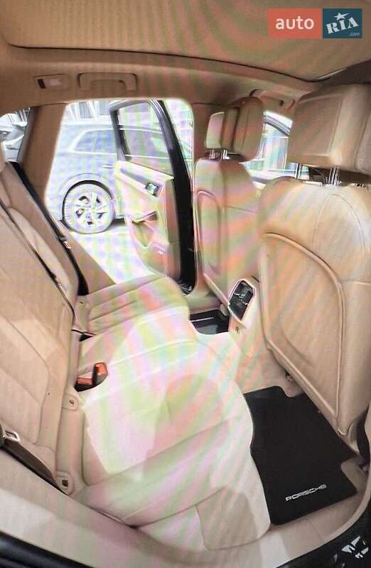 Внедорожник / Кроссовер Porsche Macan 2017 в Одессе фото 10 Внедорожник / Кроссовер Porsche Macan 2017 в Одессе