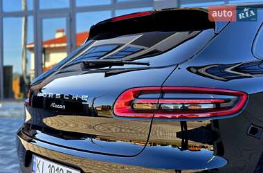 Внедорожник / Кроссовер Porsche Macan 2017 в 