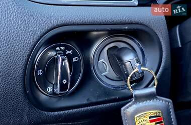 Внедорожник / Кроссовер Porsche Macan 2017 в 