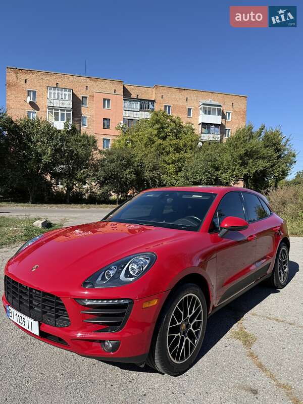 Позашляховик / Кросовер Porsche Macan 2018 в Пирятині