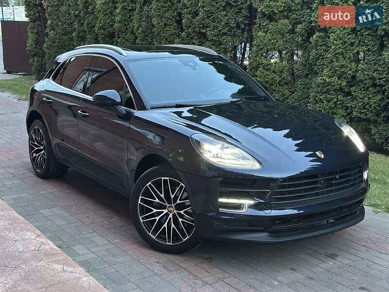 Внедорожник / Кроссовер Porsche Macan 2021 в Киеве