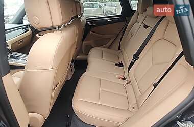 Внедорожник / Кроссовер Porsche Macan 2020 в 