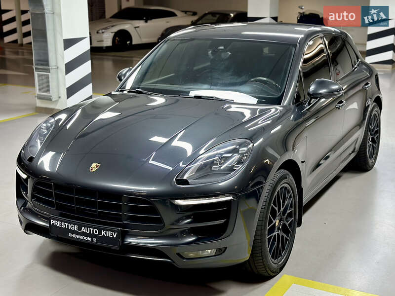 Внедорожник / Кроссовер Porsche Macan 2016 в Киеве