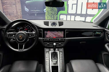 Внедорожник / Кроссовер Porsche Macan 2020 в 