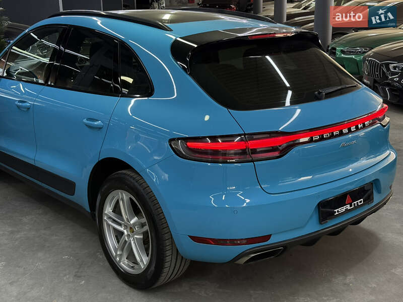 Внедорожник / Кроссовер Porsche Macan 2018 в Одессе