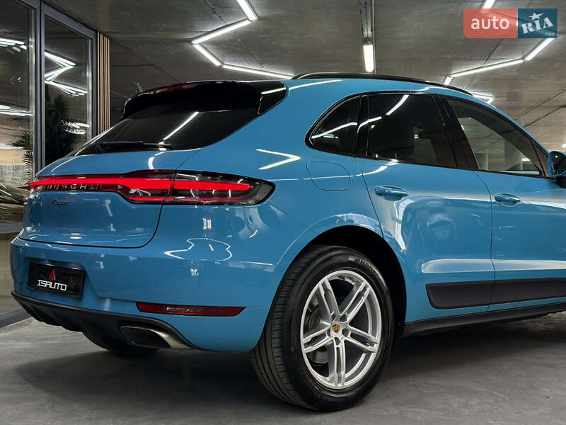 Внедорожник / Кроссовер Porsche Macan 2018 в Одессе