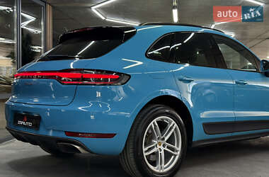Внедорожник / Кроссовер Porsche Macan 2018 в 