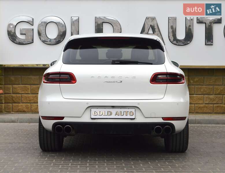 Внедорожник / Кроссовер Porsche Macan 2015 в Одессе