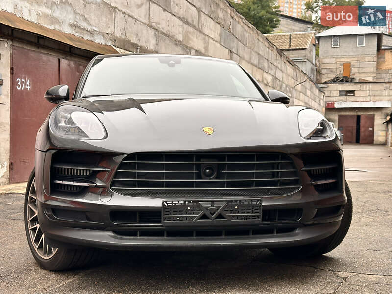 Внедорожник / Кроссовер Porsche Macan 2019 в Киеве
