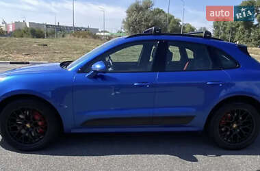 Внедорожник / Кроссовер Porsche Macan 2016 в 