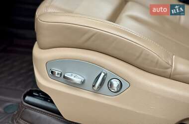Внедорожник / Кроссовер Porsche Macan 2021 в 