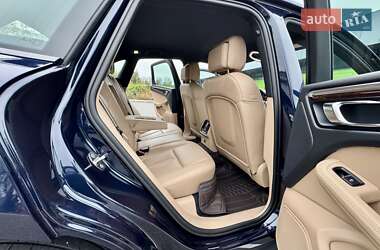 Внедорожник / Кроссовер Porsche Macan 2021 в 