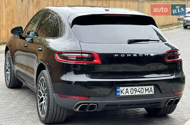 Внедорожник / Кроссовер Porsche Macan 2015 в 