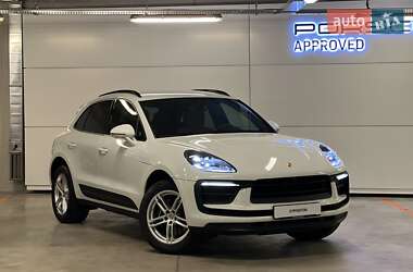 Внедорожник / Кроссовер Porsche Macan 2024 в 