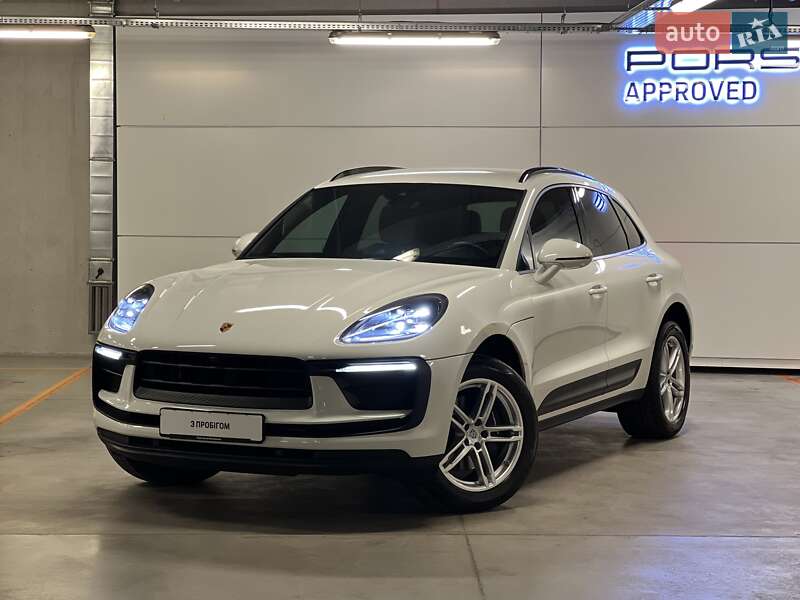 Porsche Macan 2024
