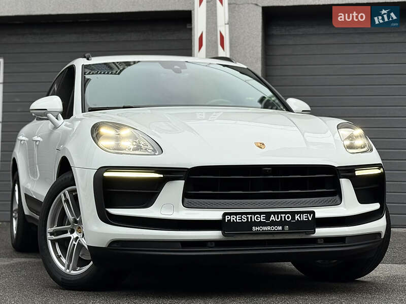 Porsche Macan 2023
