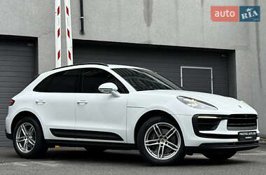 Внедорожник / Кроссовер Porsche Macan 2023 в 