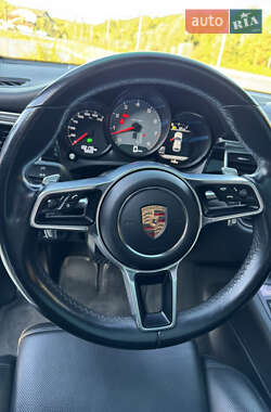 Внедорожник / Кроссовер Porsche Macan 2016 в 