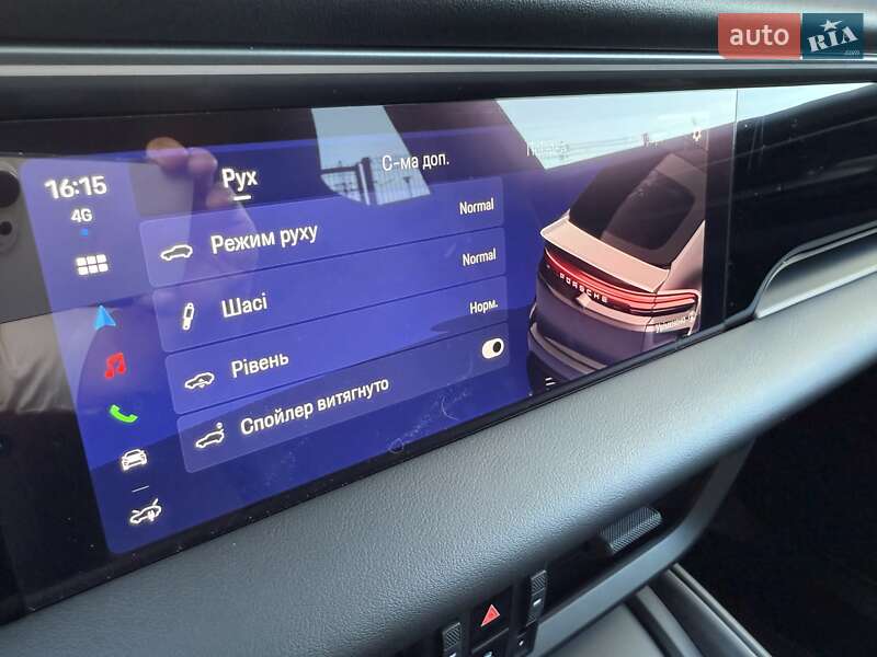 Внедорожник / Кроссовер Porsche Macan 2024 в Киеве