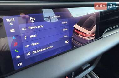 Внедорожник / Кроссовер Porsche Macan 2024 в 