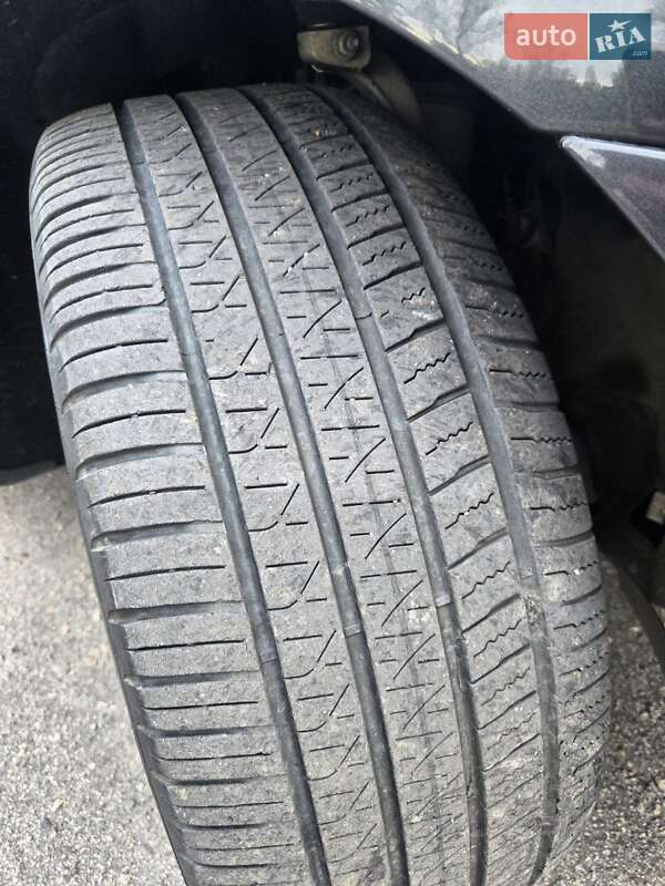 Позашляховик / Кросовер Porsche Macan 2016 в Кам'янському