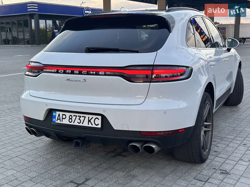 Внедорожник / Кроссовер Porsche Macan 2021 в Запорожье