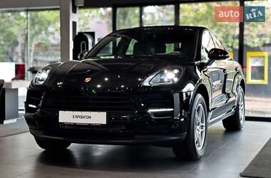 Porsche Macan 2021