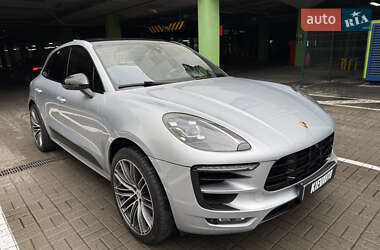 Porsche Macan 2016