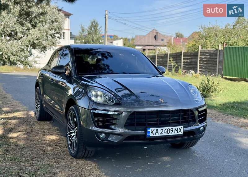 Позашляховик / Кросовер Porsche Macan 2014 в Києві