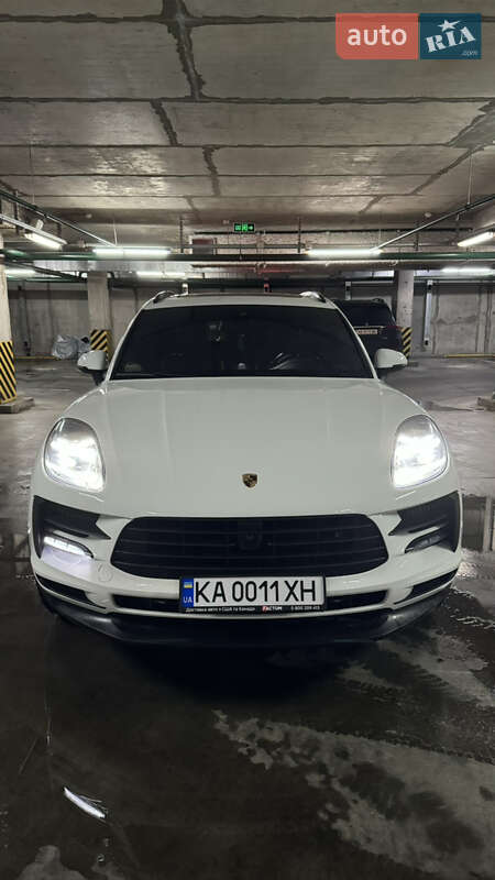 Внедорожник / Кроссовер Porsche Macan 2019 в 