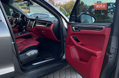 Внедорожник / Кроссовер Porsche Macan 2014 в 