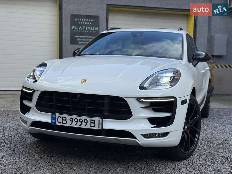 Внедорожник / Кроссовер Porsche Macan 2017 в Киеве